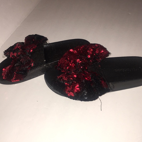 Minnie Mouse slides - Picture 2 of 3